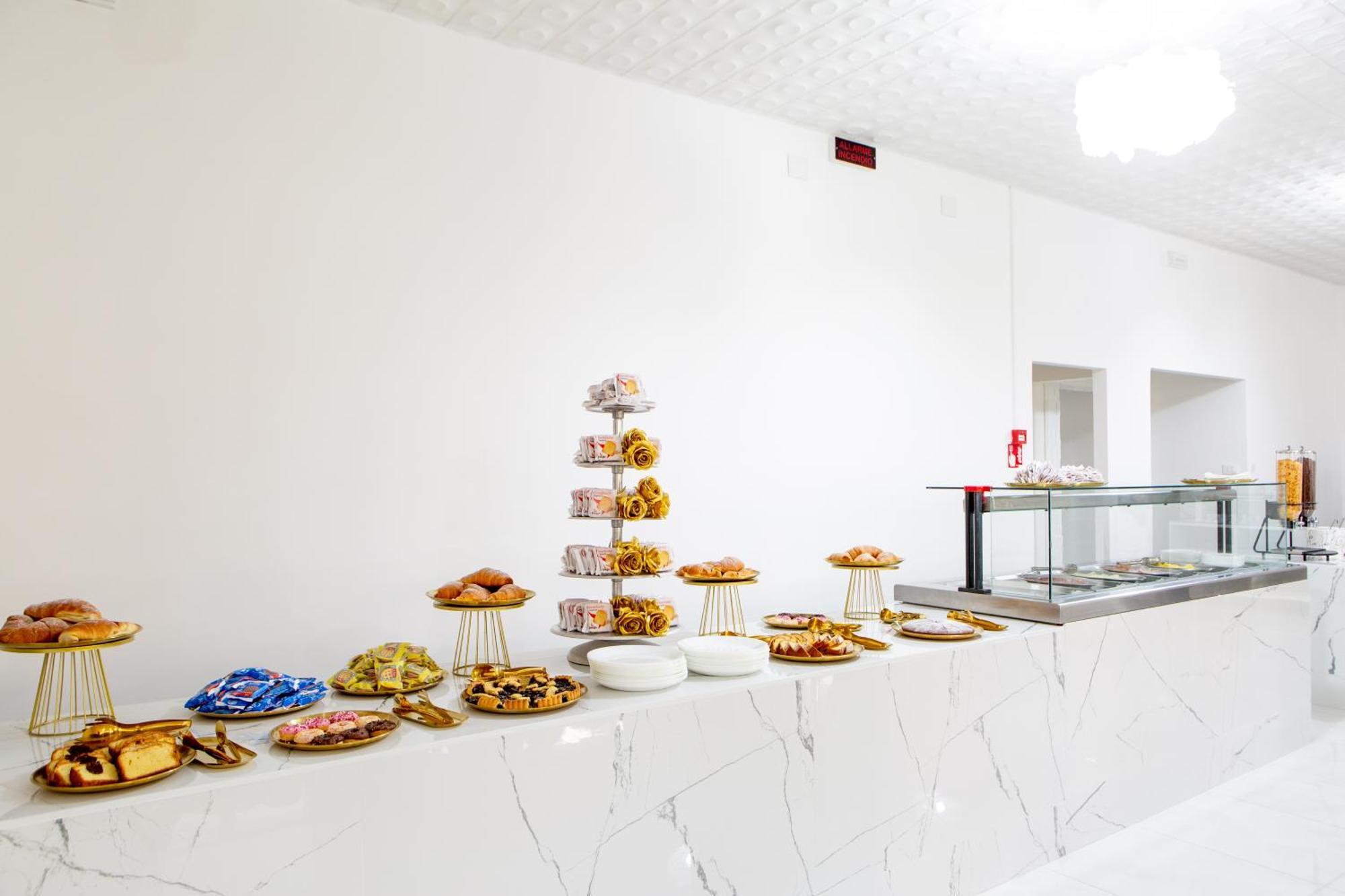 Clubhotel Residence Чезенатико Екстериор снимка